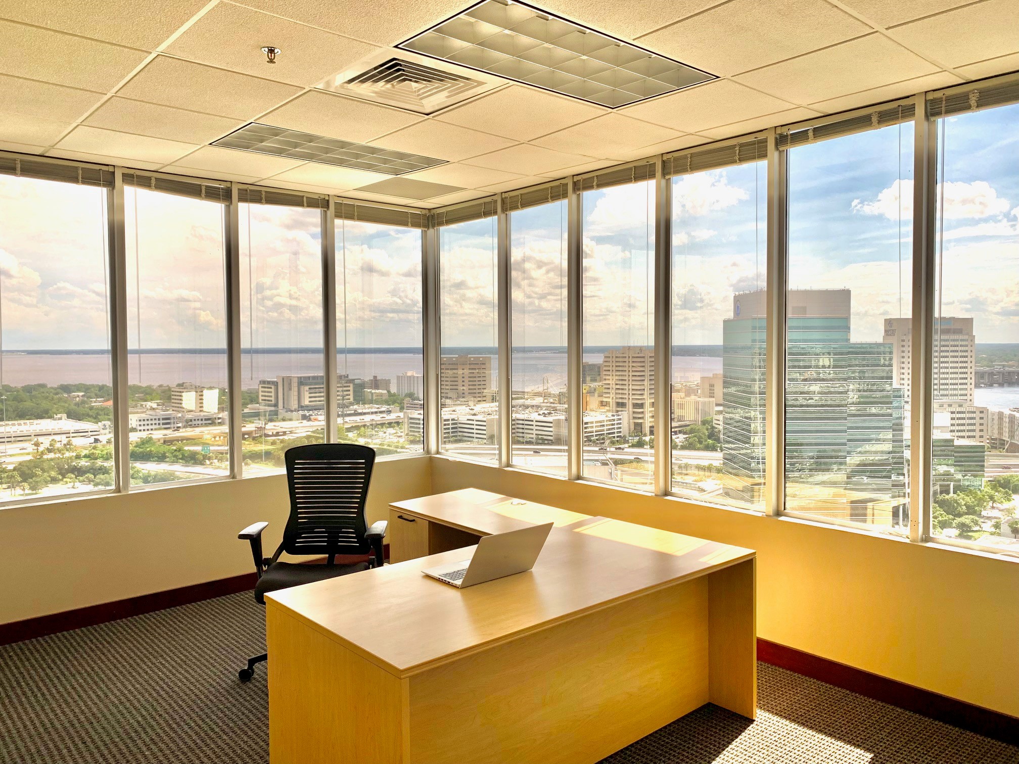 Premium Dedicated Office